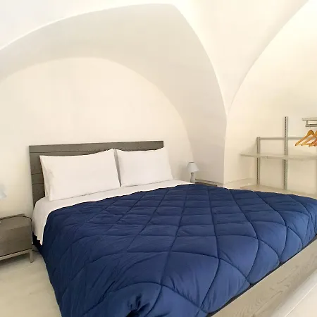 Apartahotel Dimore Nonna Ina 3*